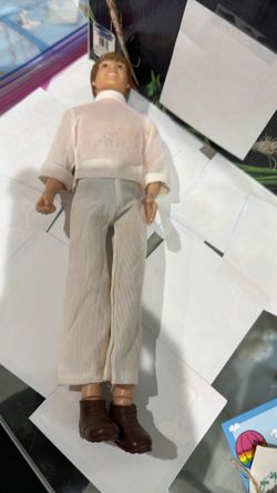 Justin Bieber singing doll