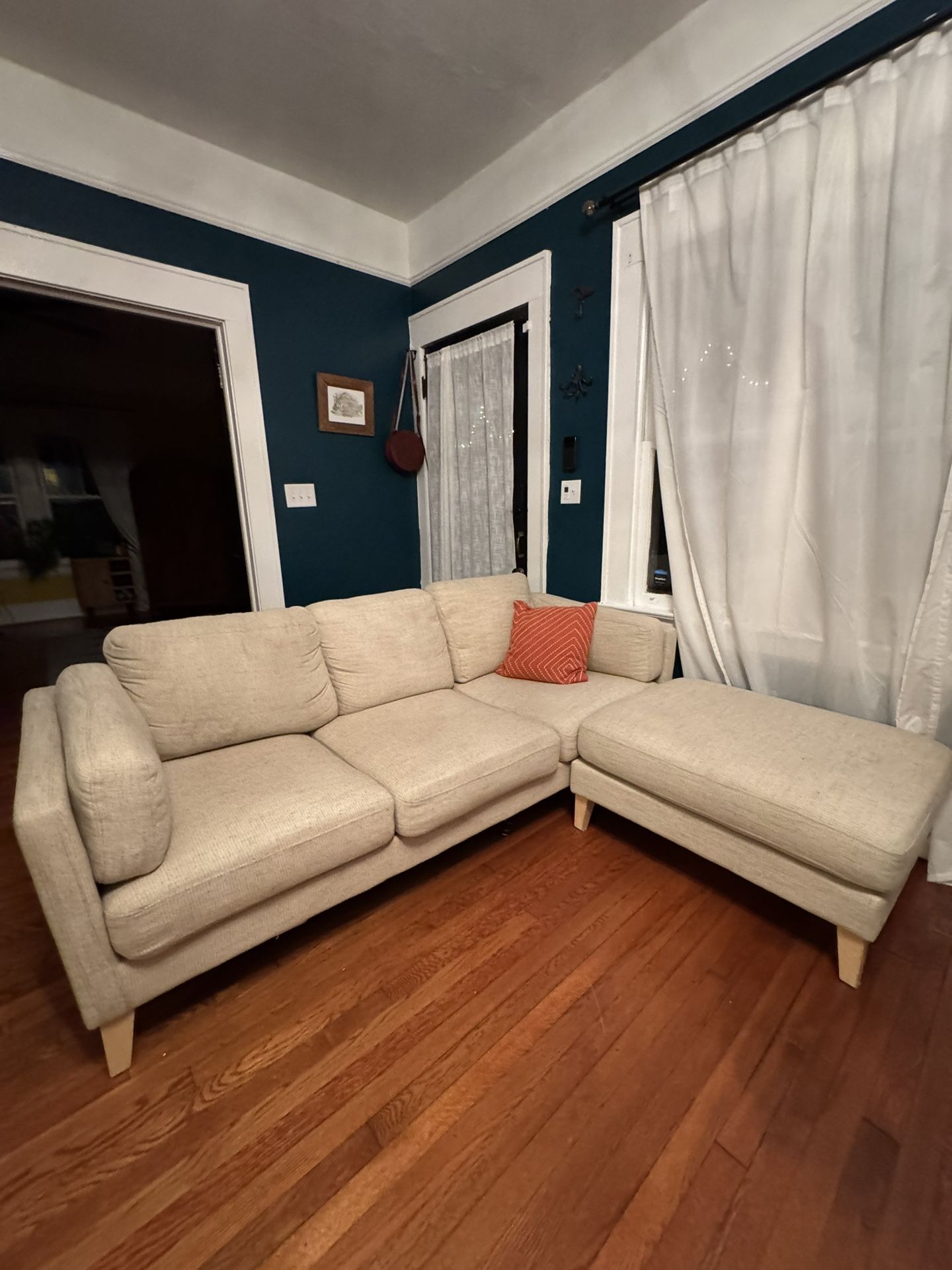 Couch With Chaise Lounge