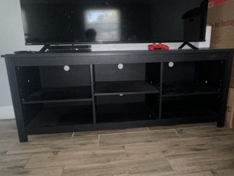 Living Room Media Set