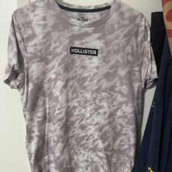 Hollister T Shirt