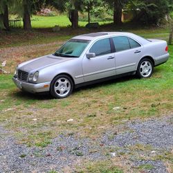 1999 Mercedes-Benz E-Class