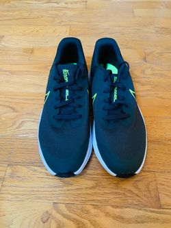Nike Star Runner 3 GS Black | Women Sz 8  or Big Kids 6.5 Y| NWOT