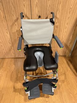 Raz Designs RAZ-AP Shower Chair