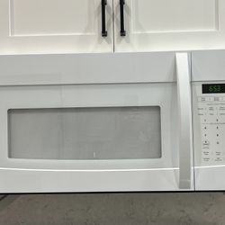 Microwave / Fan /  Light  For Sale