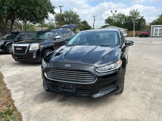 2014 Ford Fusion – $1,400 Drive Off  - In house finance🔥