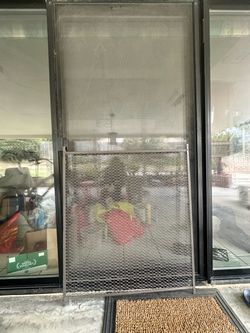 Metal dog guard screen
