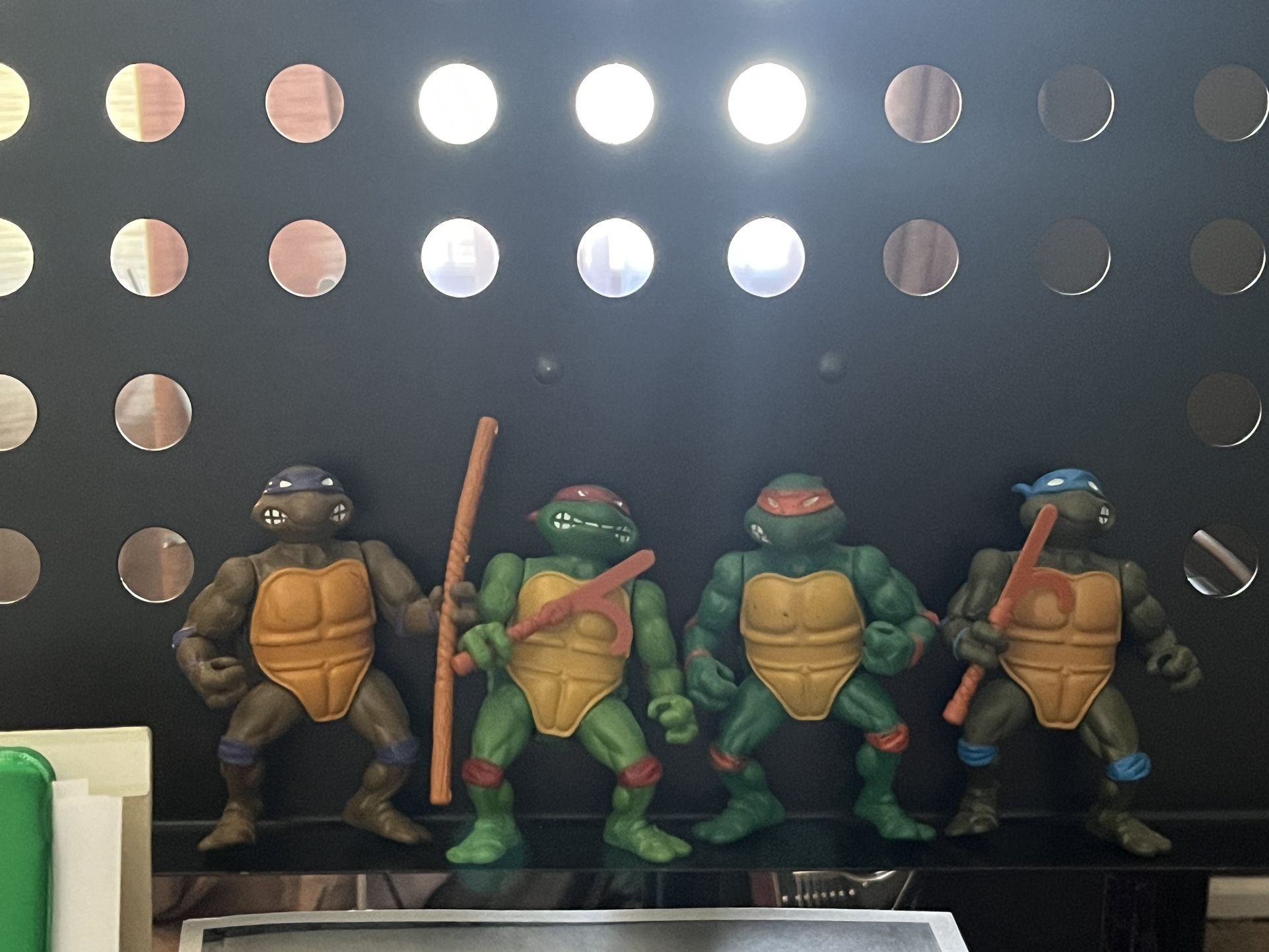 4 Pack Of TMNT 1987 And 2013 Viacam Leonardo