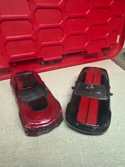 Free Set of Two Toy Cars