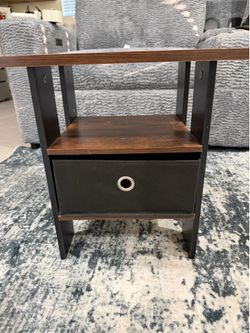 Small night stand / coffee table