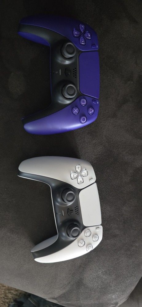 Ps5 Slim Disk Version With 2 Controllers