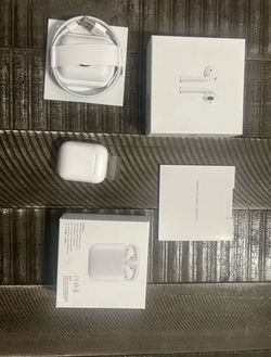 AirPods