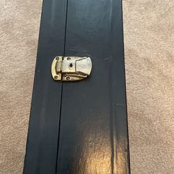 Leather traveling, case for wines