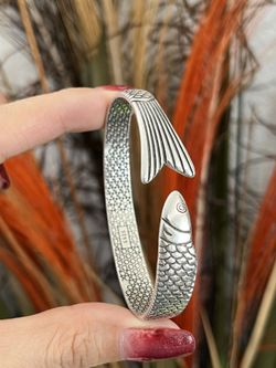 Unisex S925 Silver single fish cuff Bracelet,Silver Cuff bangle bracelet,Chunky bracelet,Silver Cuff bangle bracelet,Cuff bangle,Gift for her him  DET