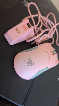 Pink razer gaming mouse