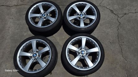 BMW 18" WHEELS / SET OF 4