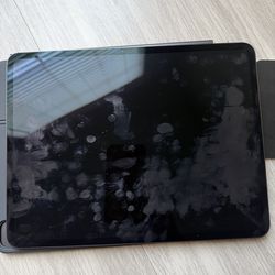 iPad 13in M4 256gb bundle