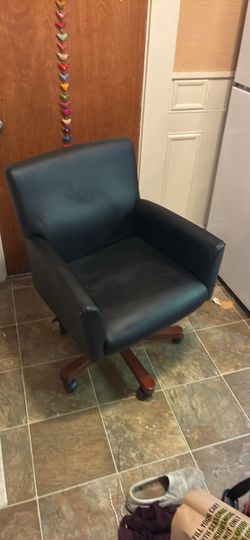Office Chair, Black leather