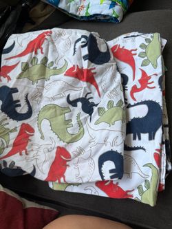 Toddler dinosaur sheet and flat sheet