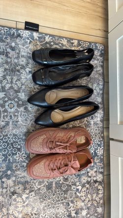 Women’s shoes 8  1/2