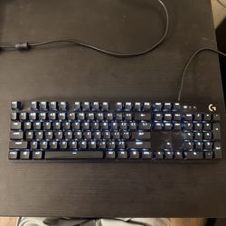 Logitech G413 SE Mechanical Gaming Keyboard