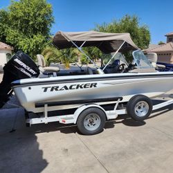 Tracker Tundra 2002 .hull All Aluminum 
