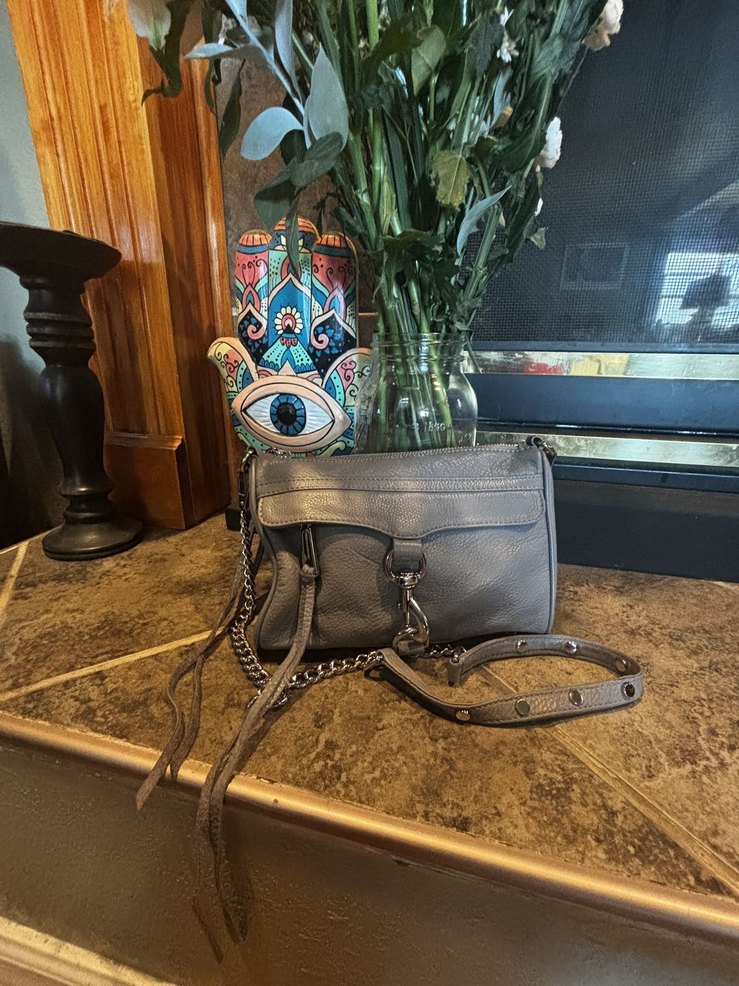 Rebecca Minkoff Mini https://offerup.com/redirect/?o=TS5BQw==.