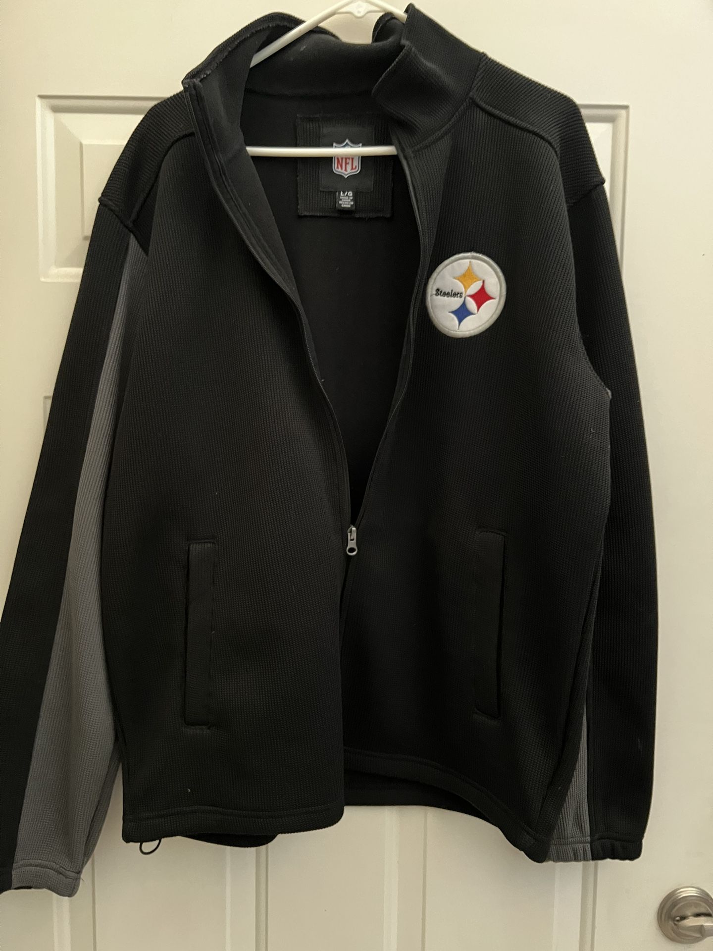 Pittsburgh Steelers Zip Up Sweatshirt Size large