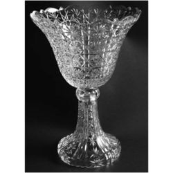 Towle, Pin Star, Leaded Crystal, English Truffle, Bohemian Pedestal Centerpiece