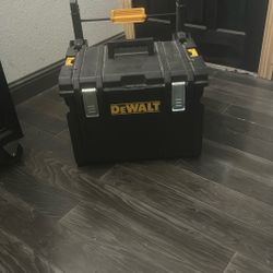 Dewalt Deep Rolling Toolbox