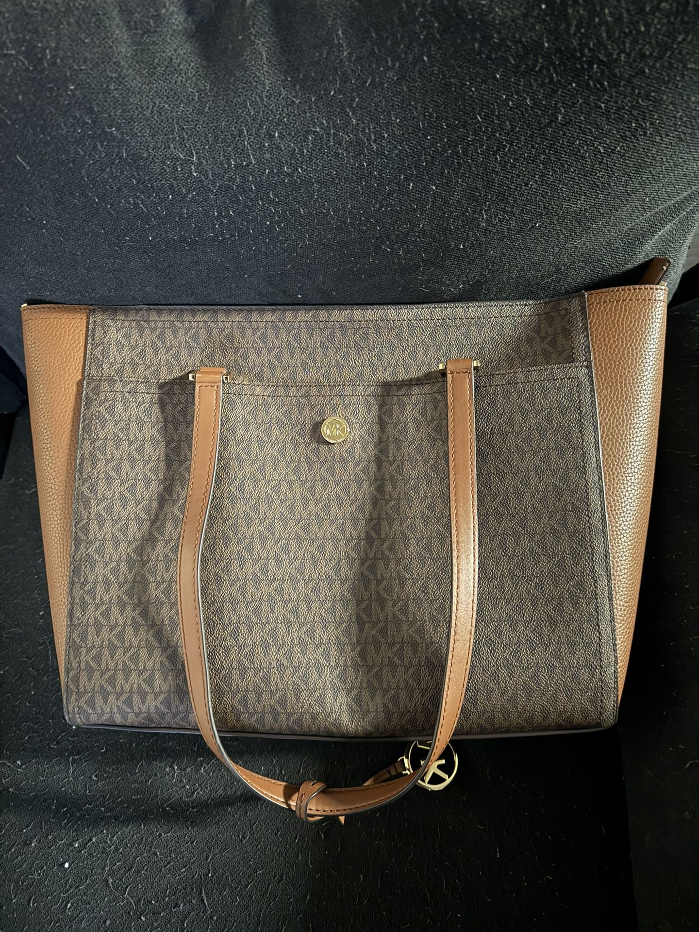 Micheal Kors Bag