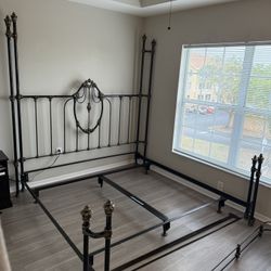 Black & Gold KING Iron Bed frame