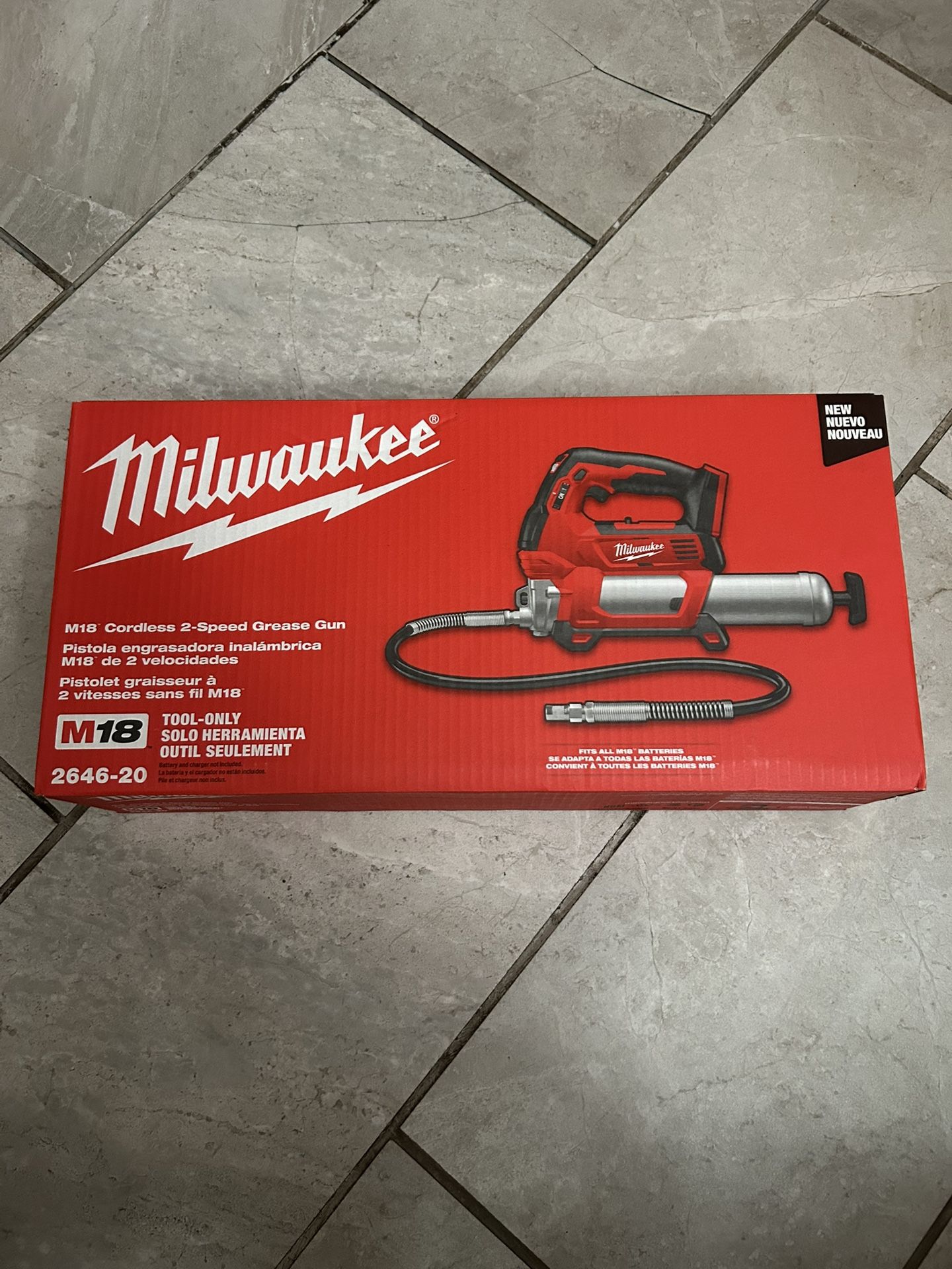 Milwaukee M18 Cordless Grease Gun (2646-20)