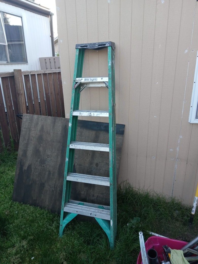 Used Ladder Forsale for Sale in Federal Way, WA OfferUp