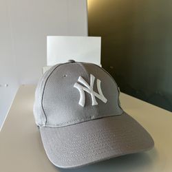 Gucci NY Hat 