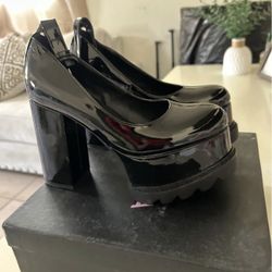 Lamoda black platform heels