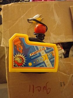 Vintage pacman galaga plug n play works missing back lid $5