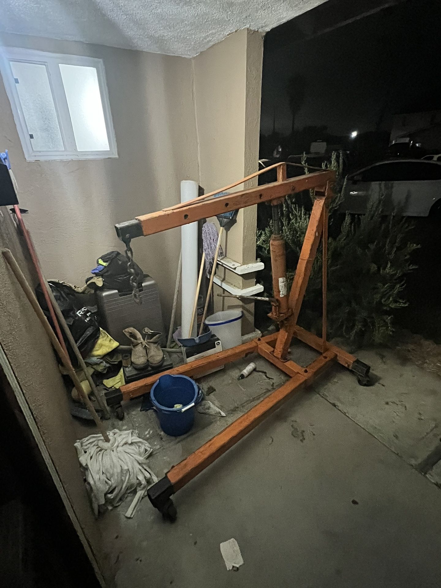 2 Ton Engine Lift