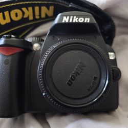 Nikon D60 w/lenses