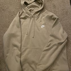 Nike Club Fleece Hoodie (Worn Twice) 