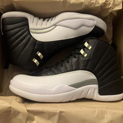 Jordon 12 Retro Size 9.5 Mens DS 