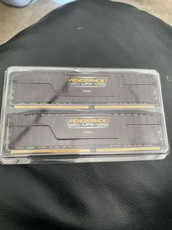 DDR Corsair Vengeance 32GB (2 x 16) 3600mz