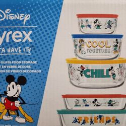 Disney Pyrex Mickey Mouse 10 pieces 