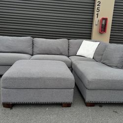 Sectional Couch 