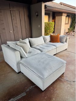 Albany park sofa ( delivery available )