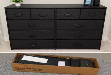 10-Drawer Black Oak Dresser – Like New