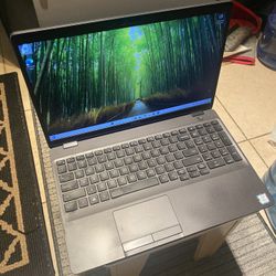 Dell Laptop 