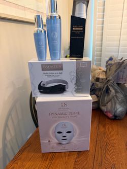 Skincare & LED Therapy Bundle Set