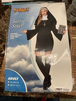 Nun costume