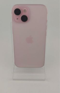 iPhone 15 pink
