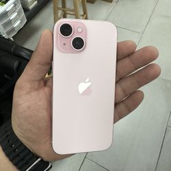 iPhone 15 Unlocked 128GB Pink! Finance For $50 Down Payment!!